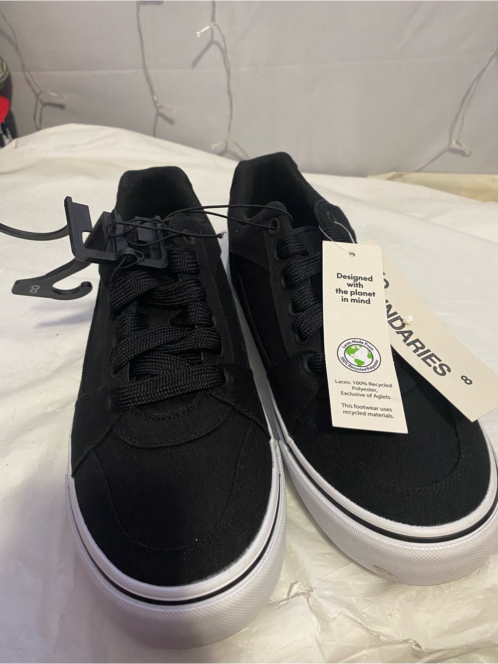 Classic Black Canvas Men's Sneakers - Brand Not Visible